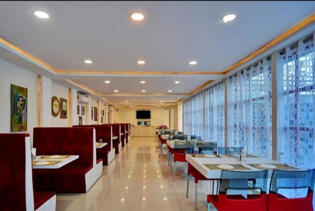 Gods County. Resort & Banquets Tarapith Eksteriør bilde